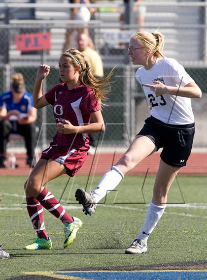 Thumbnail 1 in Citrus Valley vs. Oxnard (CIF SS D6 Final) photogallery.