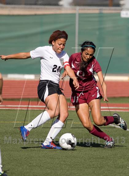 Thumbnail 2 in Citrus Valley vs. Oxnard (CIF SS D6 Final) photogallery.