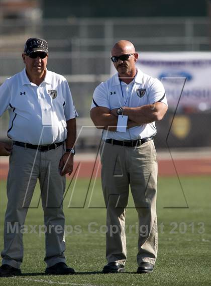 Thumbnail 2 in Citrus Valley vs. Oxnard (CIF SS D6 Final) photogallery.