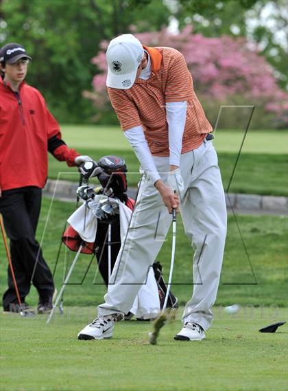 Thumbnail 2 in Clarkstown North vs White Plains photogallery.