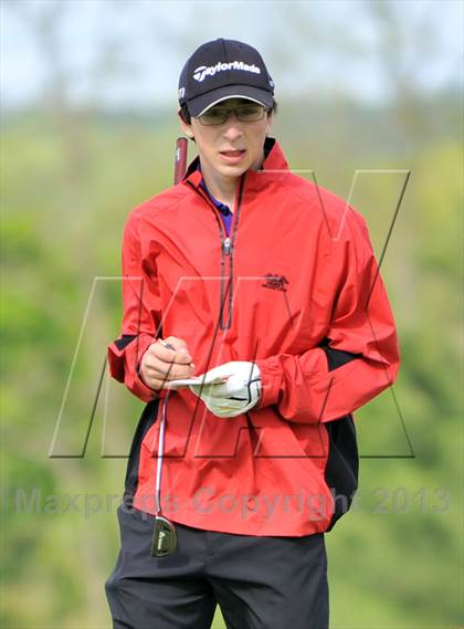 Thumbnail 2 in Clarkstown North vs White Plains photogallery.