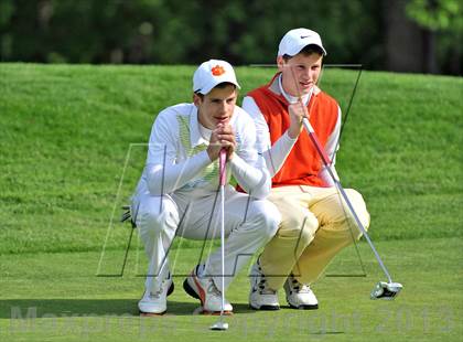 Thumbnail 3 in Clarkstown North vs White Plains photogallery.