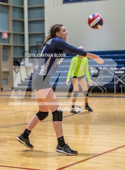 Thumbnail 3 in Middletown @ Wethersfield photogallery.