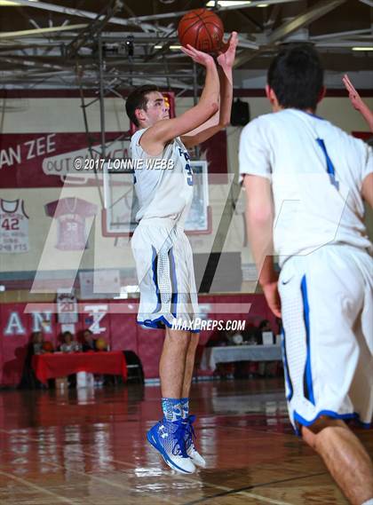 Thumbnail 2 in Pearl River vs Yorktown photogallery.