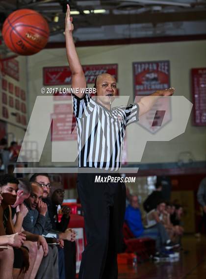 Thumbnail 2 in Pearl River vs Yorktown photogallery.