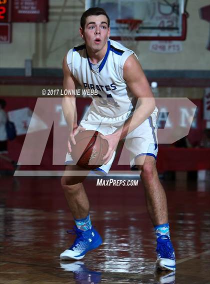 Thumbnail 1 in Pearl River vs Yorktown photogallery.