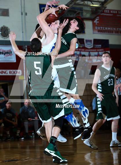 Thumbnail 1 in Pearl River vs Yorktown photogallery.