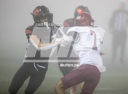 Thumbnail 2 in Santa Paula @ Grace (CIF SS Division 12 Final) photogallery.