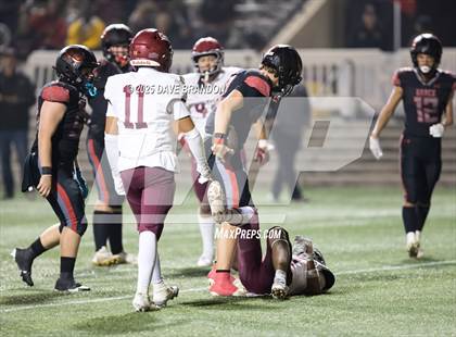 Thumbnail 3 in Santa Paula @ Grace (CIF SS Division 12 Final) photogallery.