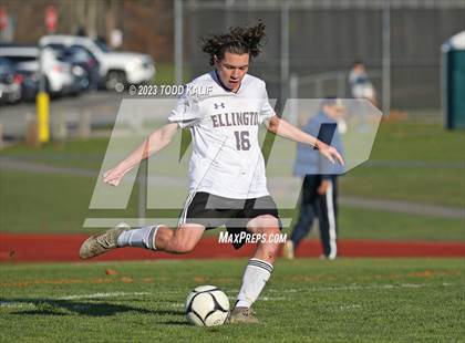 Thumbnail 2 in RHAM vs. Ellington (CIAC Class M First Round) photogallery.
