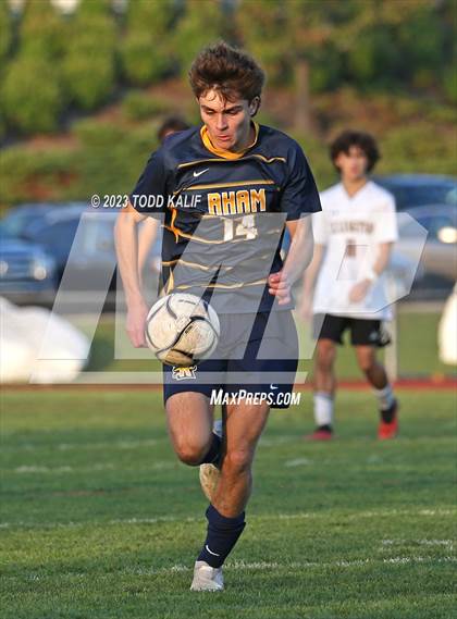 Thumbnail 3 in RHAM vs. Ellington (CIAC Class M First Round) photogallery.