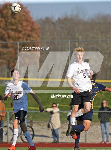 Thumbnail 1 in RHAM vs. Ellington (CIAC Class M First Round) photogallery.