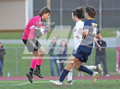Thumbnail 2 in RHAM vs. Ellington (CIAC Class M First Round) photogallery.
