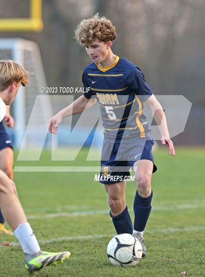 Thumbnail 2 in RHAM vs. Ellington (CIAC Class M First Round) photogallery.