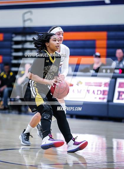 Thumbnail 1 in Chaminade vs Newbury Park photogallery.