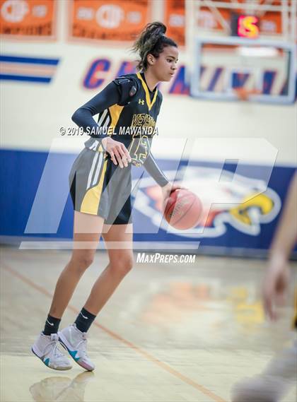 Thumbnail 1 in Chaminade vs Newbury Park photogallery.