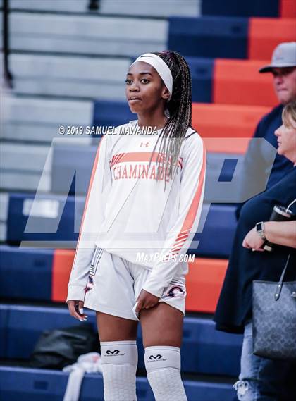Thumbnail 2 in Chaminade vs Newbury Park photogallery.