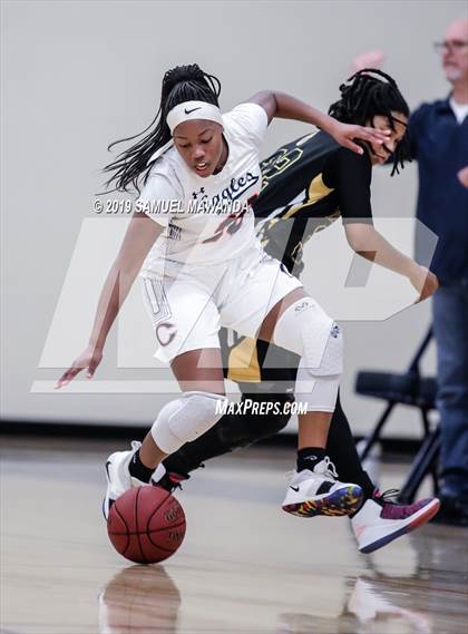 Thumbnail 3 in Chaminade vs Newbury Park photogallery.