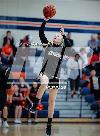 Thumbnail 1 in Chaminade vs Newbury Park photogallery.