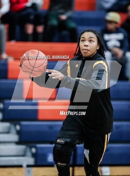 Thumbnail 1 in Chaminade vs Newbury Park photogallery.
