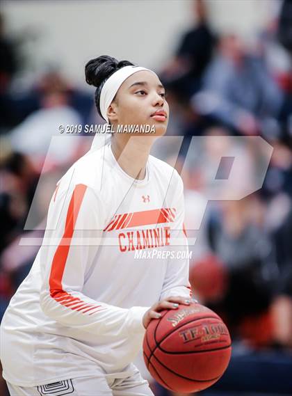 Thumbnail 3 in Chaminade vs Newbury Park photogallery.