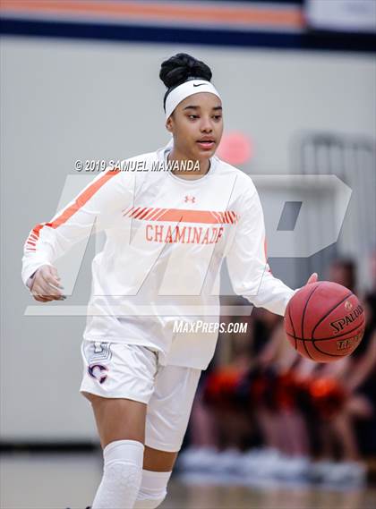 Thumbnail 3 in Chaminade vs Newbury Park photogallery.