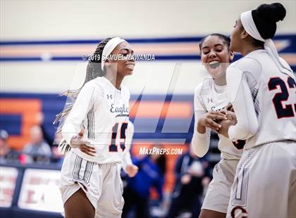 Thumbnail 1 in Chaminade vs Newbury Park photogallery.