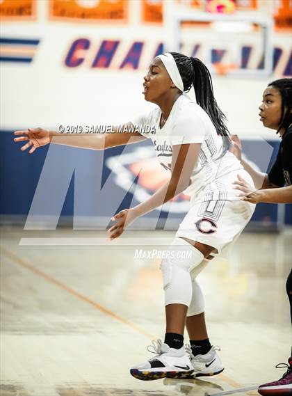 Thumbnail 1 in Chaminade vs Newbury Park photogallery.