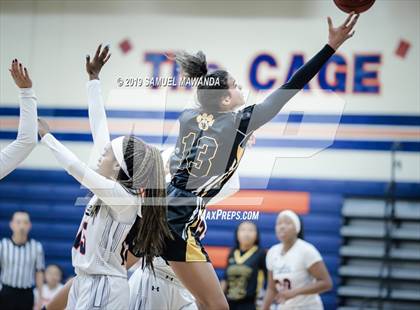 Thumbnail 1 in Chaminade vs Newbury Park photogallery.