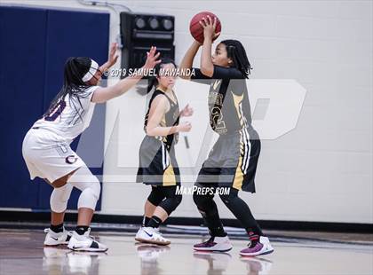 Thumbnail 1 in Chaminade vs Newbury Park photogallery.