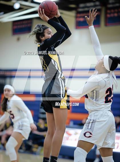Thumbnail 1 in Chaminade vs Newbury Park photogallery.