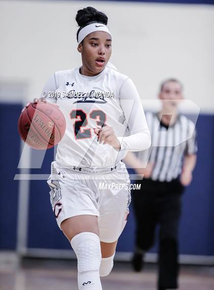 Thumbnail 3 in Chaminade vs Newbury Park photogallery.
