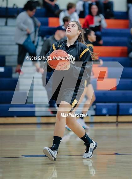 Thumbnail 1 in Chaminade vs Newbury Park photogallery.
