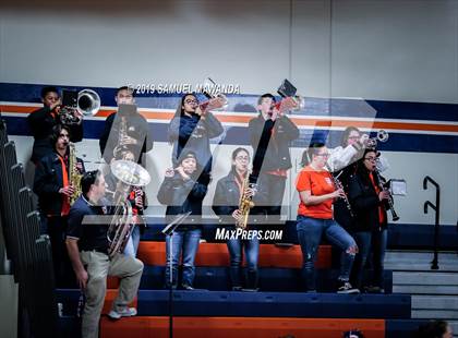 Thumbnail 3 in Chaminade vs Newbury Park photogallery.