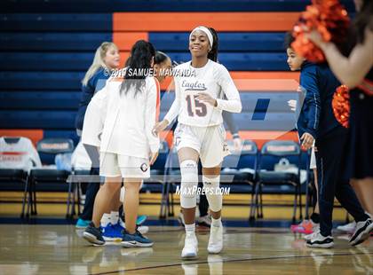 Thumbnail 3 in Chaminade vs Newbury Park photogallery.