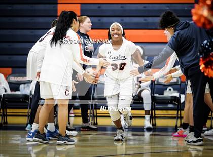 Thumbnail 2 in Chaminade vs Newbury Park photogallery.