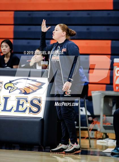 Thumbnail 3 in Chaminade vs Newbury Park photogallery.