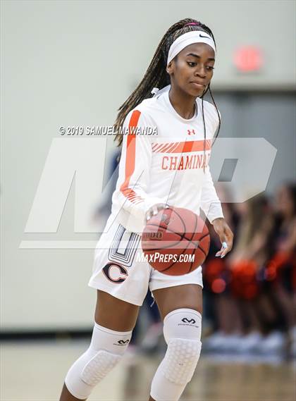 Thumbnail 1 in Chaminade vs Newbury Park photogallery.
