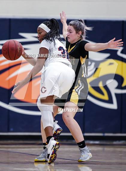 Thumbnail 1 in Chaminade vs Newbury Park photogallery.