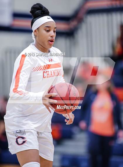 Thumbnail 1 in Chaminade vs Newbury Park photogallery.