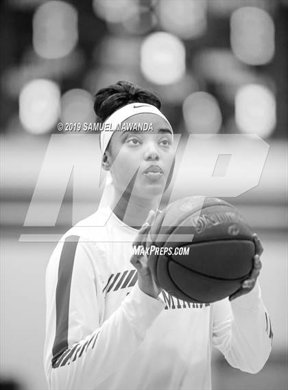 Thumbnail 1 in Chaminade vs Newbury Park photogallery.