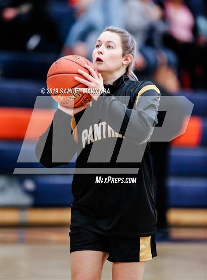 Thumbnail 1 in Chaminade vs Newbury Park photogallery.