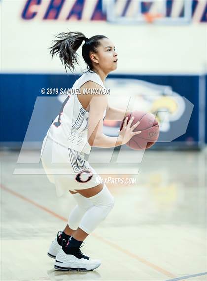 Thumbnail 2 in Chaminade vs Newbury Park photogallery.