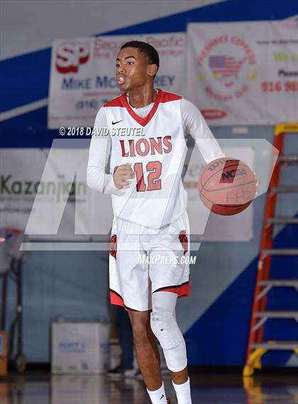 Thumbnail 1 in Fairfield vs. McClatchy (Folsom Bulldog Classic) photogallery.