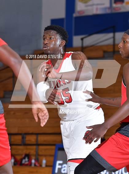 Thumbnail 2 in Fairfield vs. McClatchy (Folsom Bulldog Classic) photogallery.