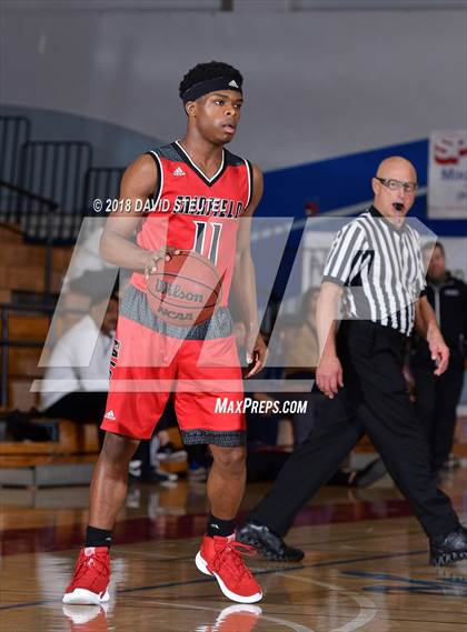 Thumbnail 1 in Fairfield vs. McClatchy (Folsom Bulldog Classic) photogallery.