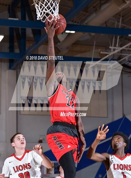 Thumbnail 3 in Fairfield vs. McClatchy (Folsom Bulldog Classic) photogallery.