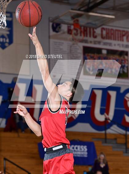 Thumbnail 3 in Fairfield vs. McClatchy (Folsom Bulldog Classic) photogallery.