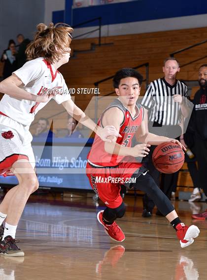 Thumbnail 3 in Fairfield vs. McClatchy (Folsom Bulldog Classic) photogallery.