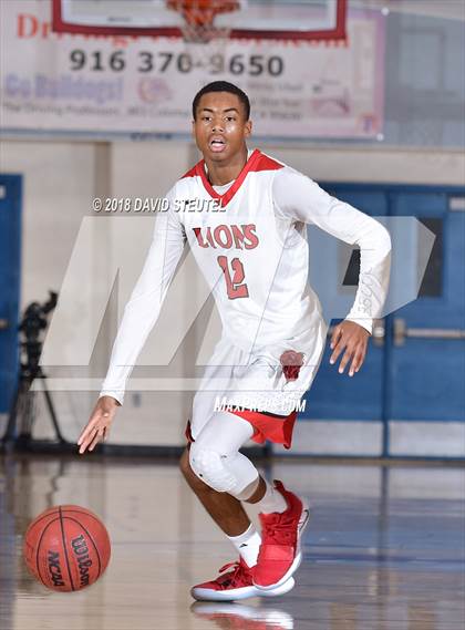 Thumbnail 2 in Fairfield vs. McClatchy (Folsom Bulldog Classic) photogallery.